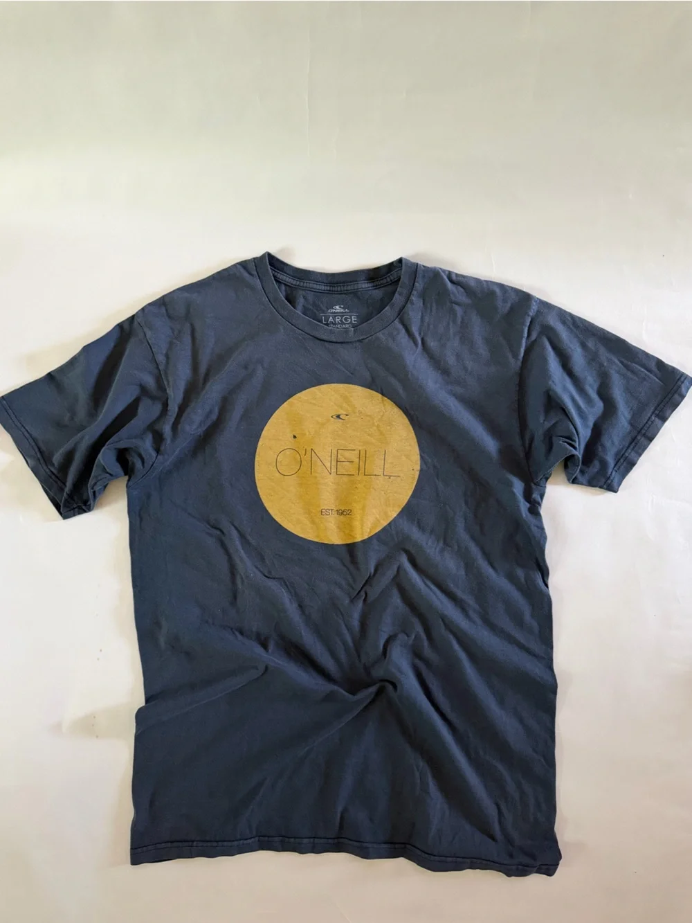O'Neill Men's Navy Blue Graphic Tee with Yellow Logo
